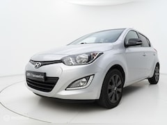 Hyundai i20 - 1.2 HP i-Motion | Cruise | Airco |LED| BJ 2015
