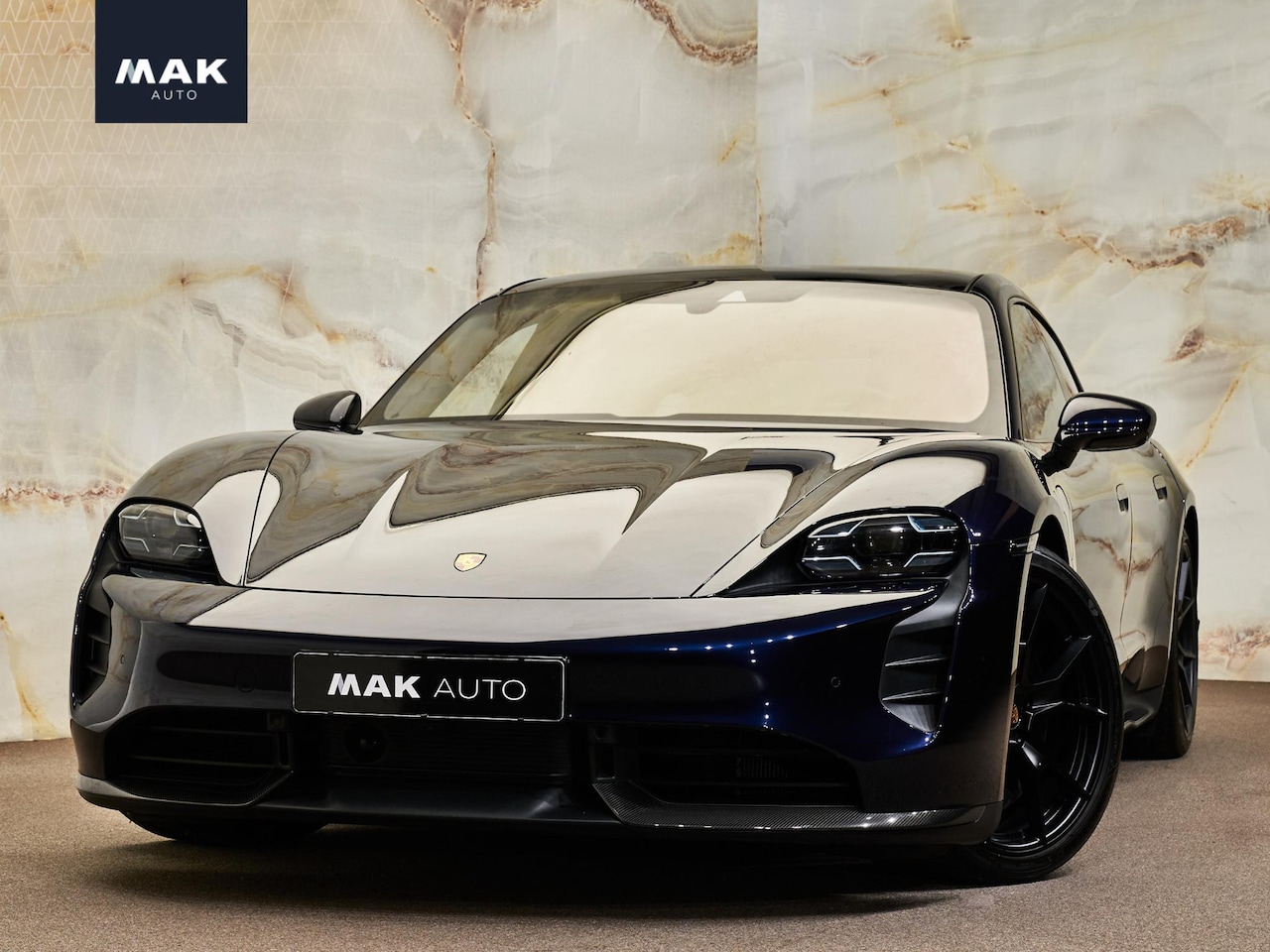 Porsche Taycan Sport Turismo - GTS, NL-auto, 1e eig., PTS, PCCB, PDCC, SportDesign carbon, pano, Burmester, matrix-LED, 2 - AutoWereld.nl