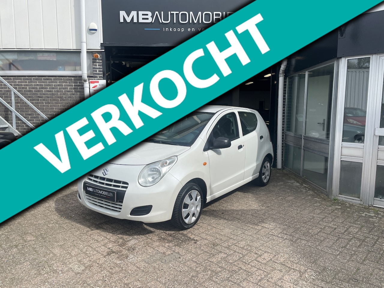 Suzuki Alto - 1.0 Comfort/5 Deurs/Airco/APK/Elec Pakket/NAP! - AutoWereld.nl