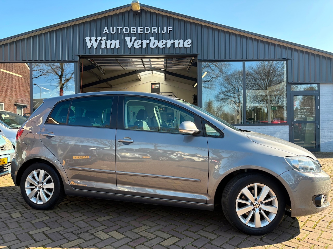 Volkswagen Golf Plus - 1.2 TSI Tour II BlueMotion Navigatie - AutoWereld.nl
