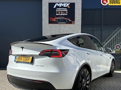 Tesla Model Y - Performance + MMX PACK + IAP