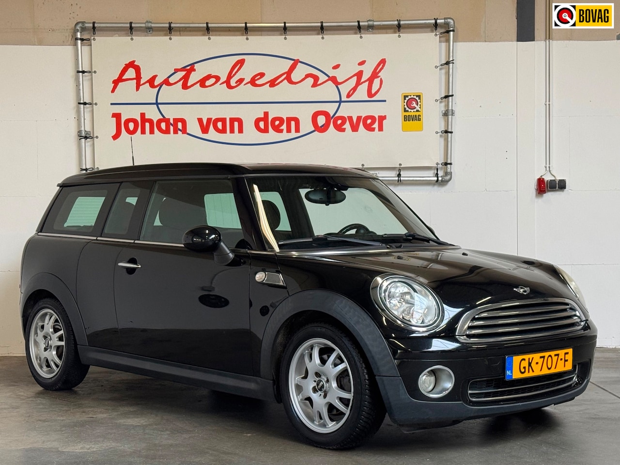 MINI Clubman - Mini 1.6 One Pepper|Pano schuifdak|Stoelverwarming| - AutoWereld.nl