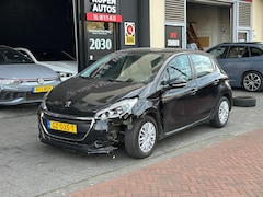Peugeot 208 - 1.2 PureTech Blue Lease 5 Deurs Navi Airco