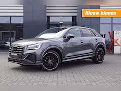 Audi Q2 - 35 TFSI S-Tronic S-Line / Panodak / Leer ruitmotief/Navi /Camera/ 19 Inch LM