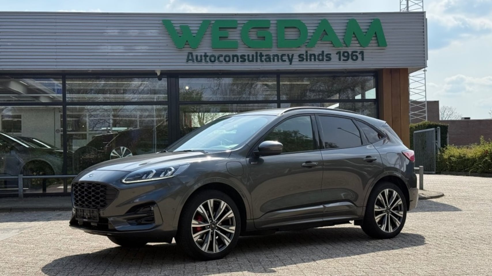 Ford Kuga - 2.5 PHEV ST-LINE X / FULL OPTIONS(geen Pano)20inch+AGR Sportstoelen - AutoWereld.nl