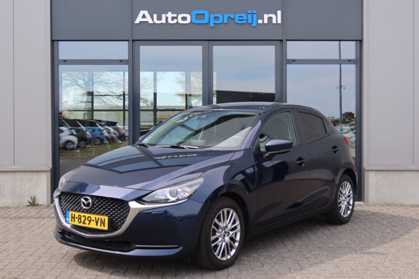Mazda 2 - 1.5 Skyactiv-G Style Selected 1.5 SkyActiv-G Style Selected 5drs, Airco, NAVI, Trekhaak afnb, Camera, Cruise - AutoWereld.nl