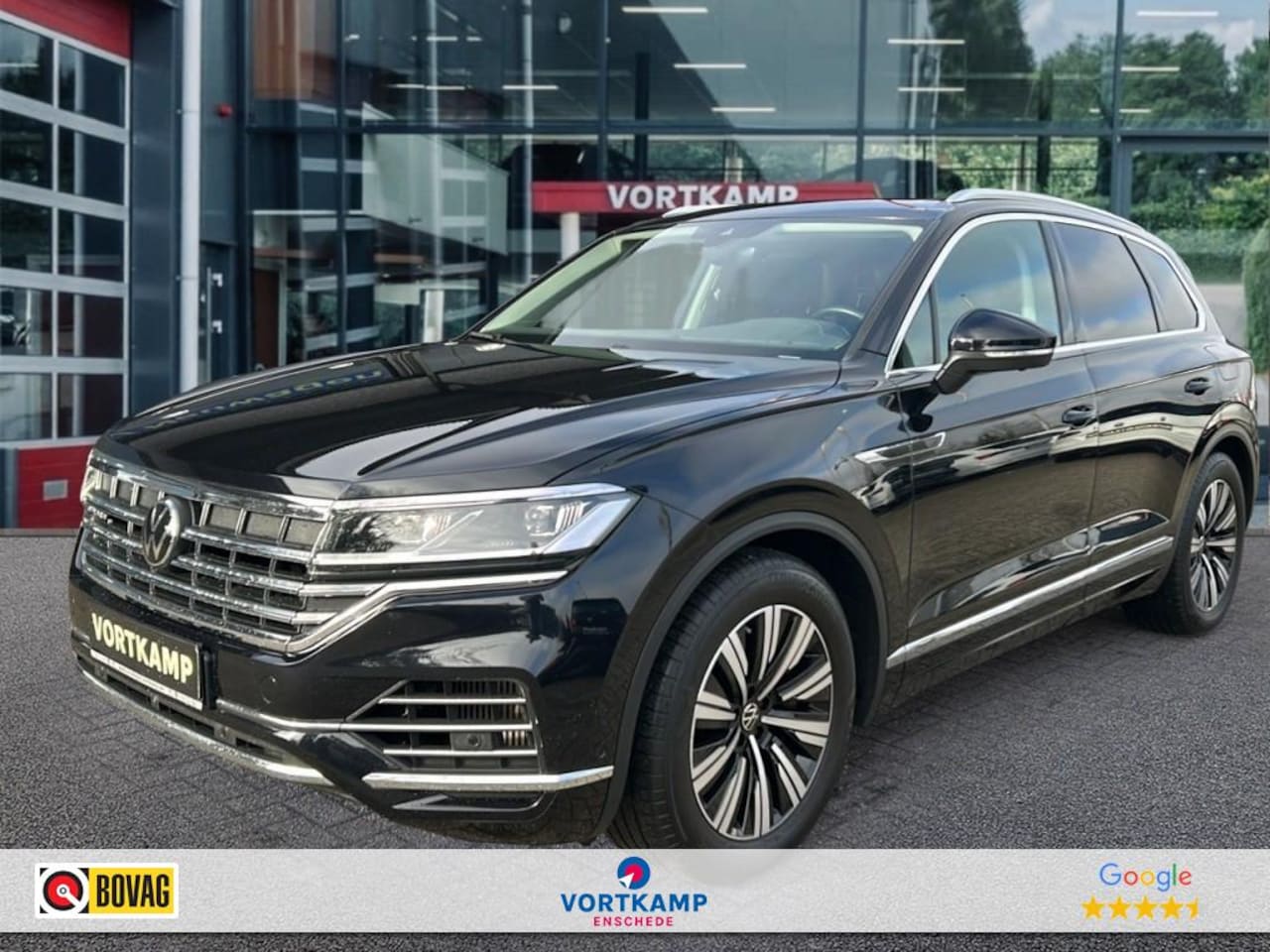 Volkswagen Touareg - 3.0 TSI E-HYBRID 4MOTION TREKHAAK/PANO-DAK/ELEK-KLEP/360CAM/LEDER/ACC/STOELVERW - AutoWereld.nl