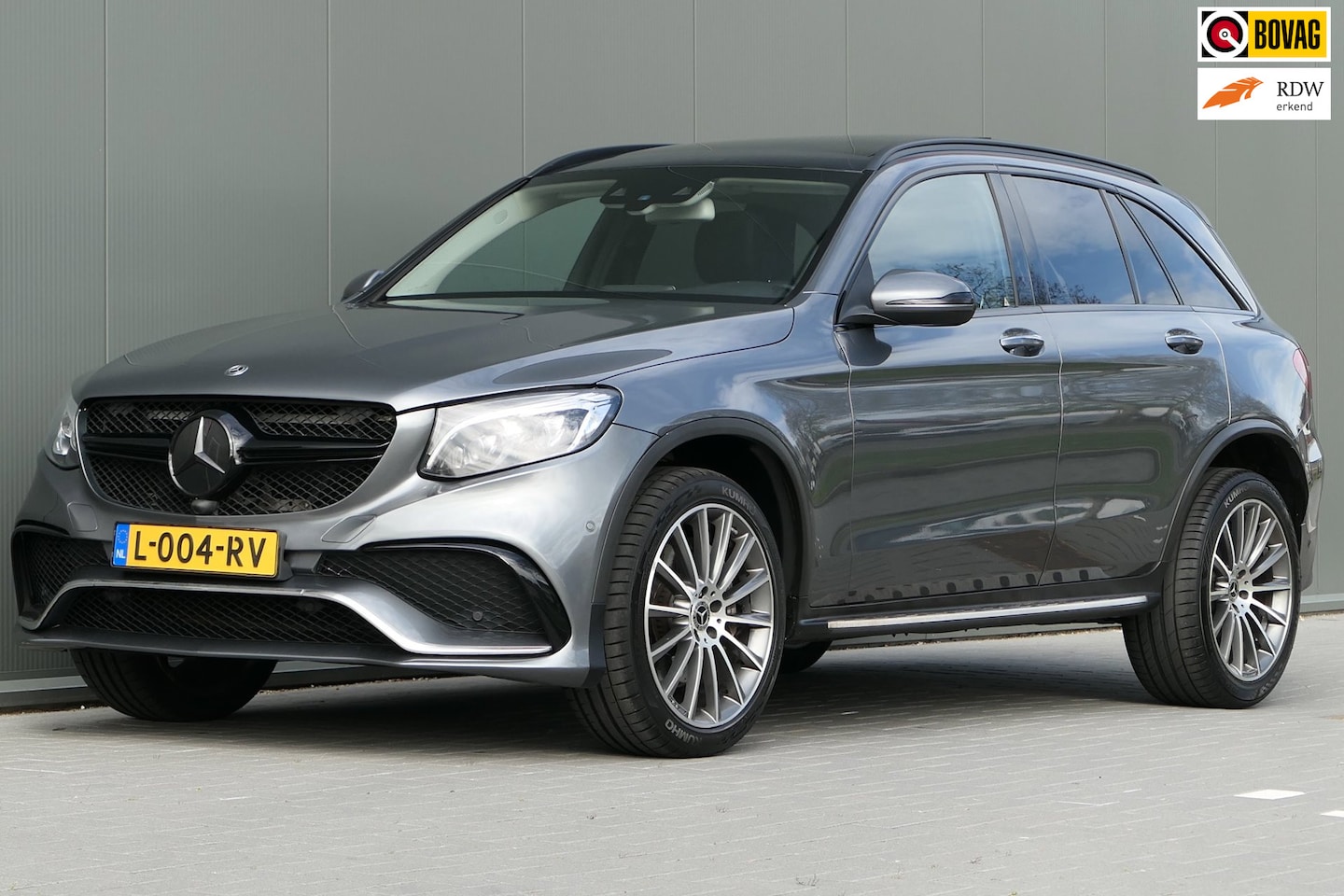 Mercedes-Benz GLC-klasse - 300 4MATIC 63 AMG pakket Pano Burmester Memory ACC Navi - AutoWereld.nl