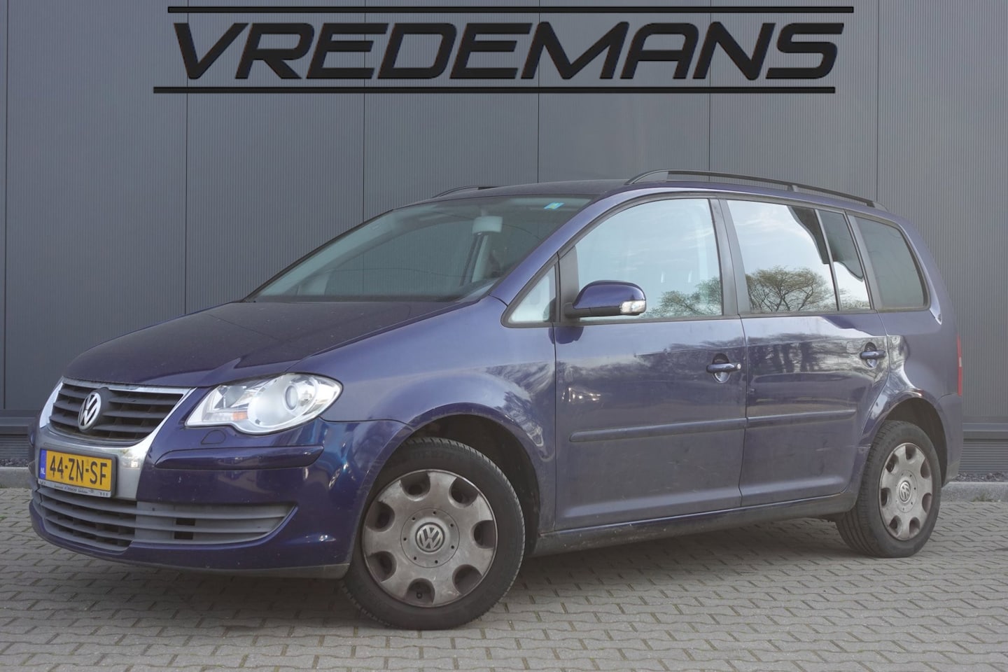 Volkswagen Touran - 1.9 TDI Trendline Business 7-PERS - AutoWereld.nl