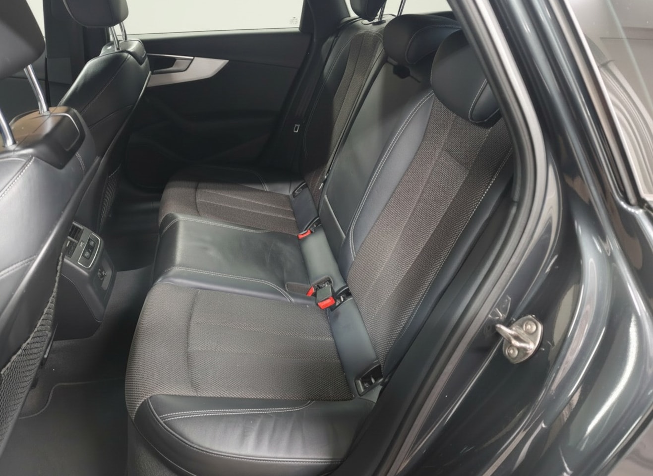 Audi A4 Avant - 1.4 TFSI Sport S line, Clima, Cruise, Led, PDC