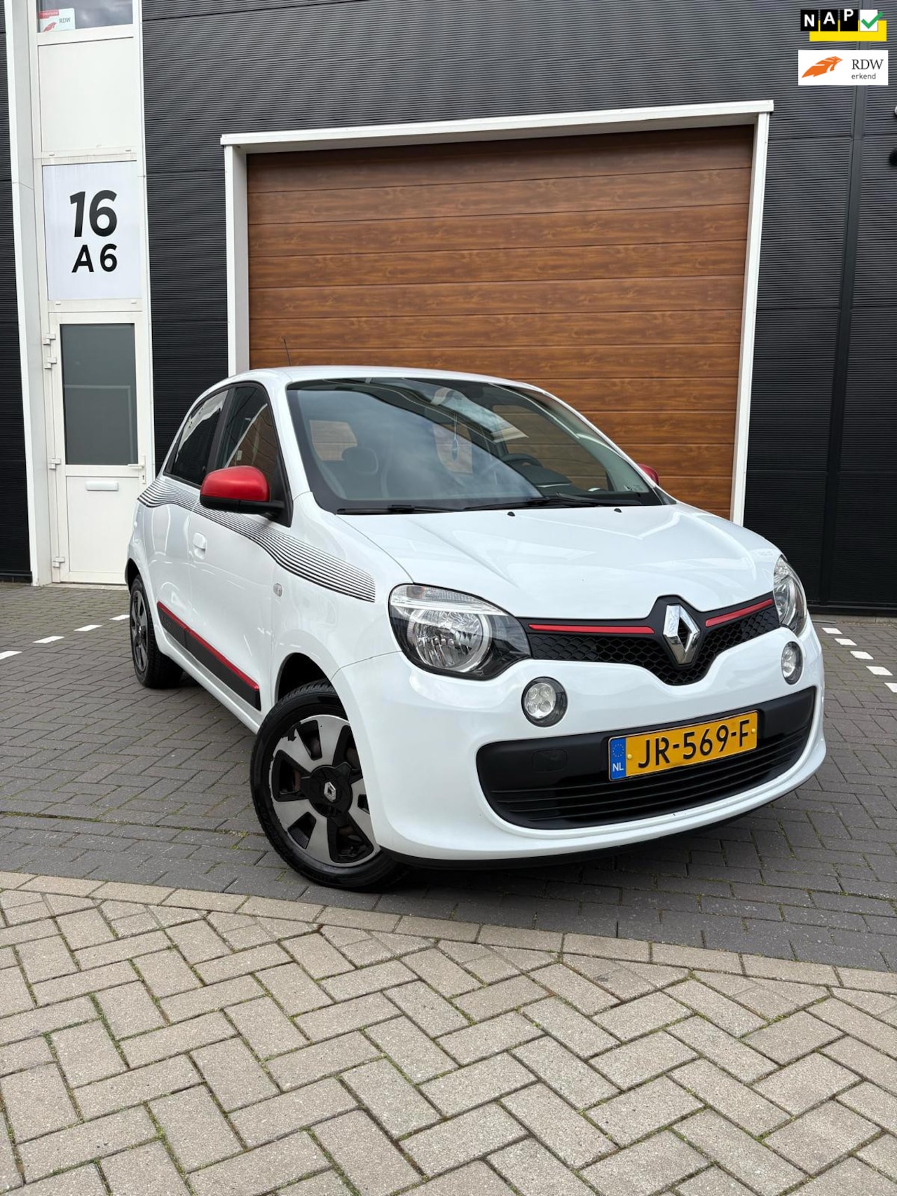 Renault Twingo - 1.0 SCe Collection I Airco I Elektrische ramen I 5 Deurs I - AutoWereld.nl