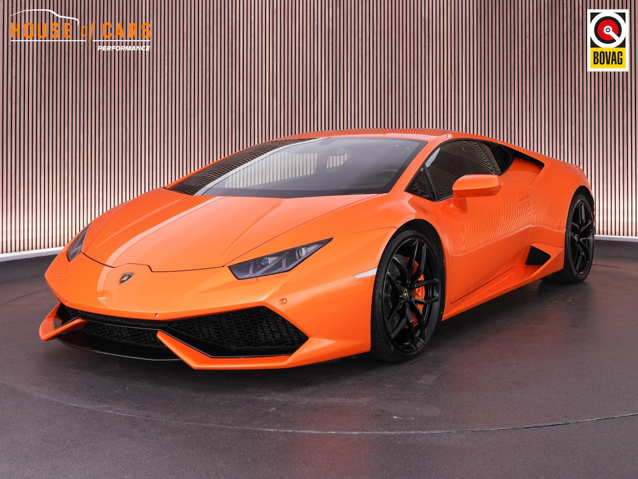 Lamborghini Huracán STO - LP610-4 5.2 610pk V10 |Arancio Borealis|lift systeem|dealer o.h|keramisch|stoelverwarming| - AutoWereld.nl