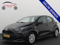 Toyota Yaris - 1.5 Hybrid Active CAMERA / CARPLAY / NAVI / CLIMA / BLUETOOTH / ACC / NL-AUTO