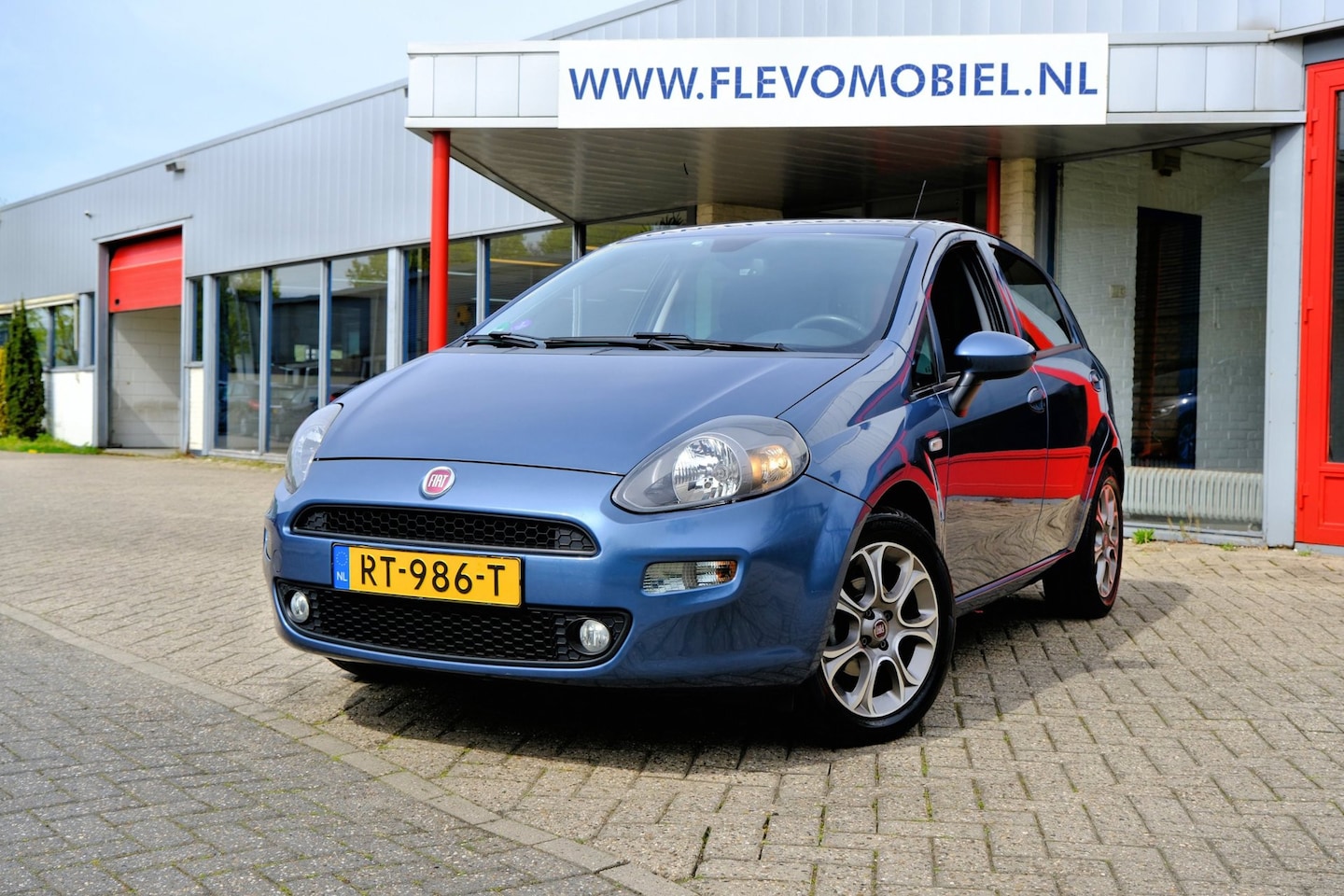 Fiat Punto Evo - 0.9 TwinAir Sempre 5-drs Clima|LMV|Cruise - AutoWereld.nl