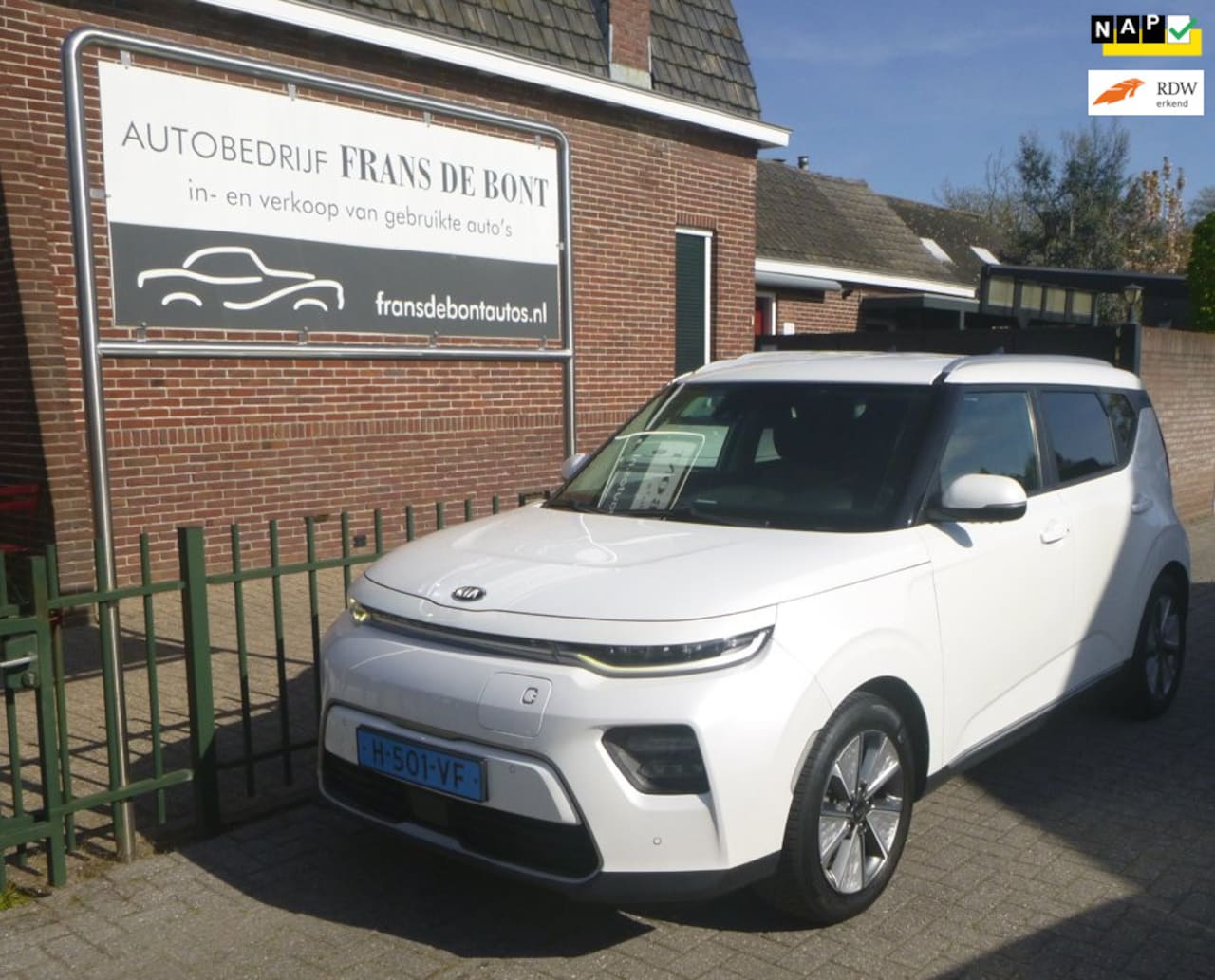 Kia e-Soul - DynamicLine 64 kWh airco € 9000 ex btw - AutoWereld.nl