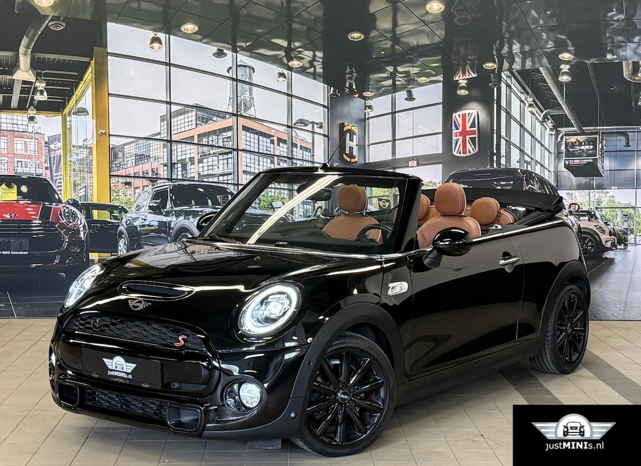 MINI Cabrio - COOPER S 2.0 CHILLI AUT LEDER LED NAVI CarPlay - AutoWereld.nl