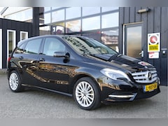 Mercedes-Benz B-klasse - 180 Ambition Automaat | Cruise | Leder | Xenon | Stoelverwarming