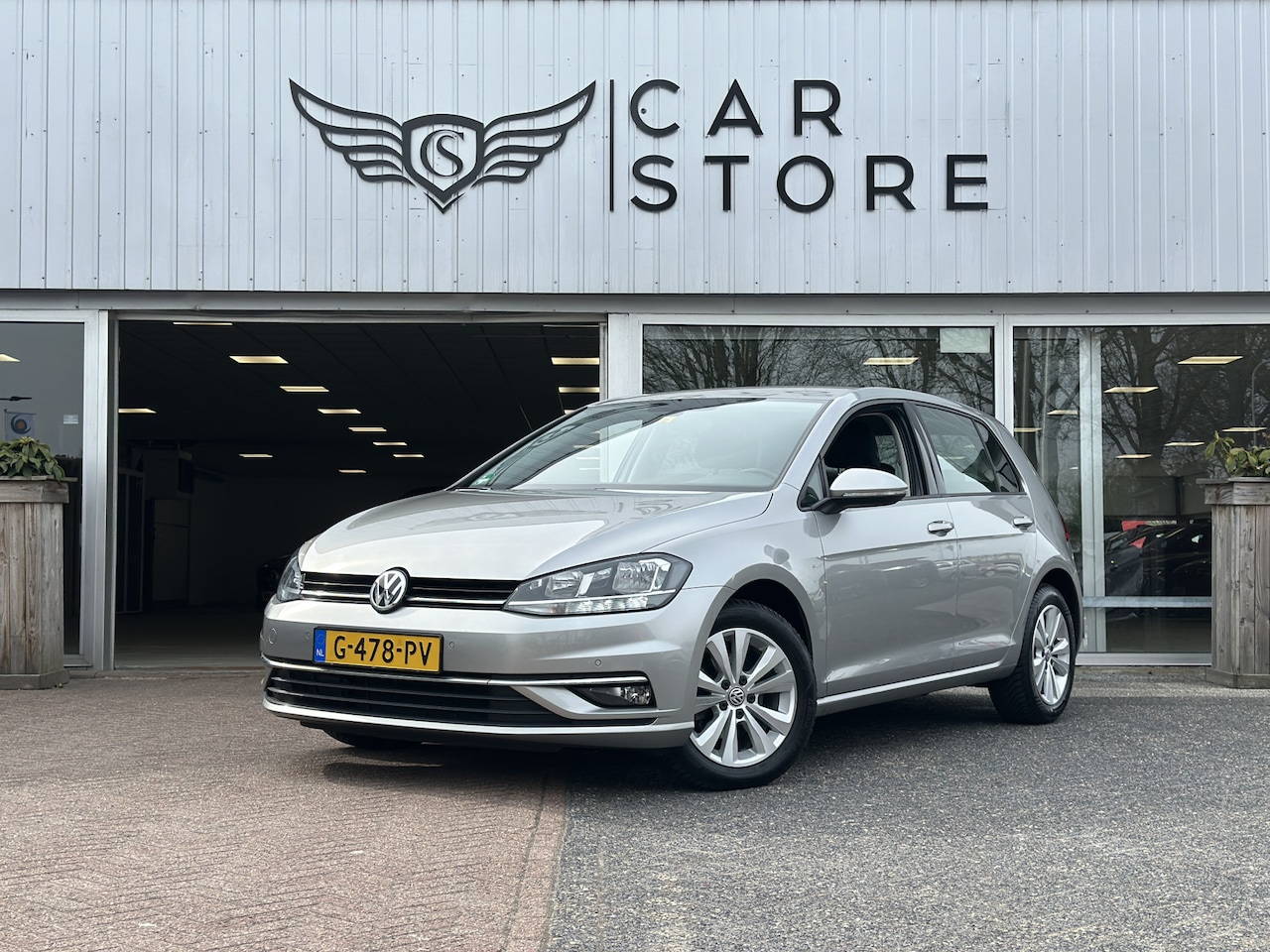 Volkswagen Golf - 1.0 TSI Comfortline Business |ACC|CLIMA|CARPLAY|PDC|TREKHAAK|LM VELGEN 17'' - AutoWereld.nl