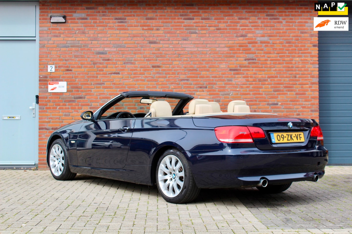 BMW 3-serie Cabrio - 335i 3.0 High Executive | 306pk | Memory - AutoWereld.nl
