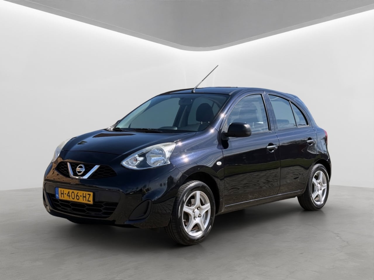 Nissan Micra - 1.2 Visia Airco Centrale LM velgen Centraal deur vergrendeling - AutoWereld.nl