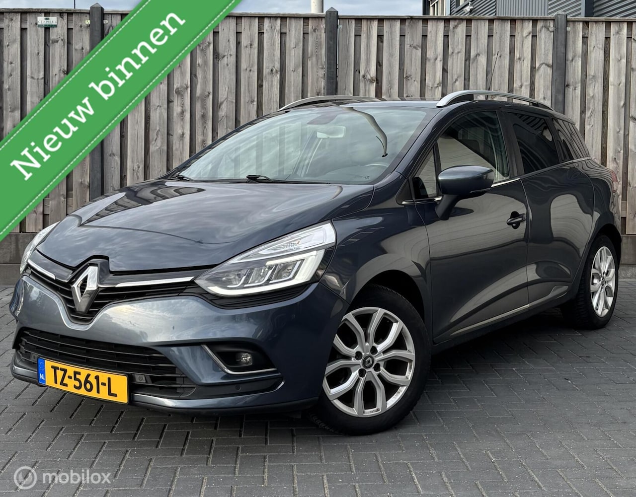 Renault Clio Estate - 0.9 TCe Intens/AIRCO/NAVI/PDC/CRUISE - AutoWereld.nl