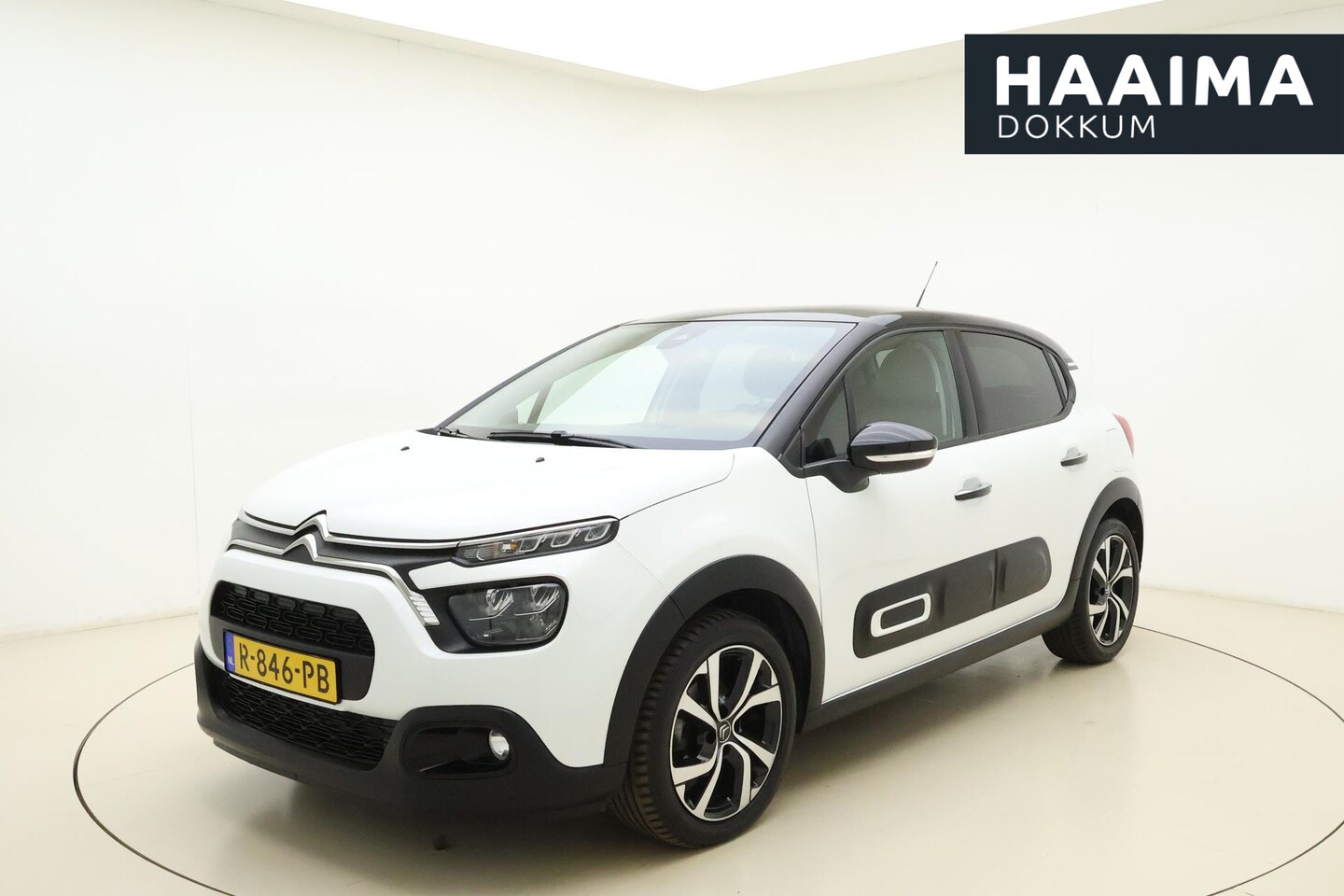 Citroën C3 - 1.2 PureTech Shine 110pk | Apple carplay/Android auto | Trekhaak | Climate control | Cruis - AutoWereld.nl