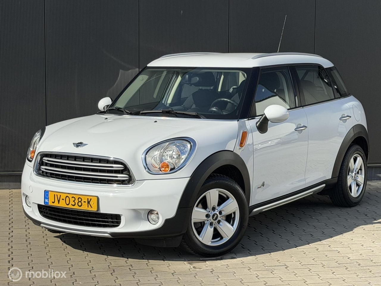 MINI Countryman - 1.6 Cooper ALL4 Pepper | AUTOMAAT | CRUISE | - AutoWereld.nl