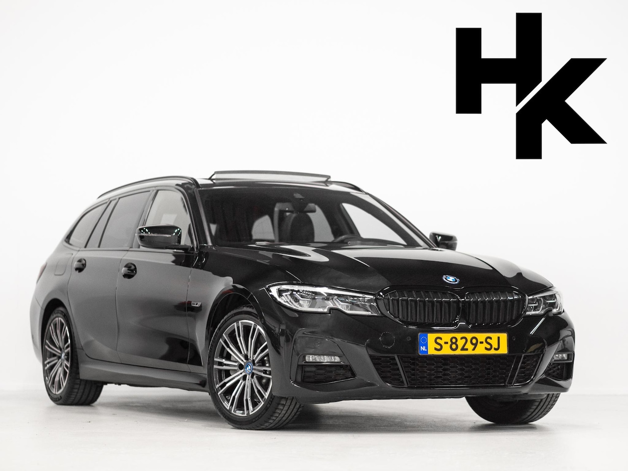 BMW 3-serie Touring - 330e xDrive High Executive Pano Laser Trekhaak - AutoWereld.nl