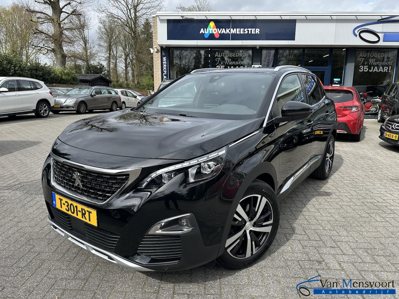 Peugeot 3008 - 1.2 PureTech GT Line LED|CarPlay|Dodehoek|Stoelverwarming|Trekhaak - AutoWereld.nl