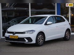 Volkswagen Polo - 1.0 TSI Life Camera App-connect Parkeersensoren