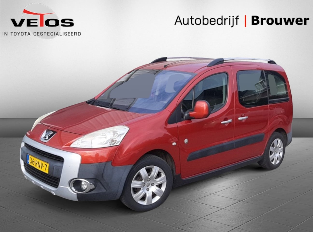 Peugeot Partner Tepee - 1.6 VTi Outdoor 1.6 VTi Outdoor - AutoWereld.nl