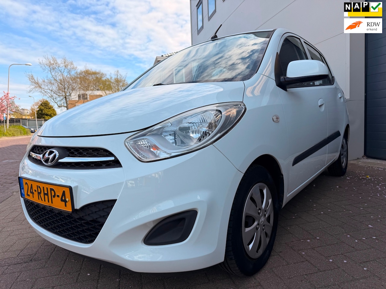 Hyundai i10 - 1.1 i-Drive/1e eigenaar/71415 km NAP/Aux/Elek-pakket/Mooie auto - AutoWereld.nl