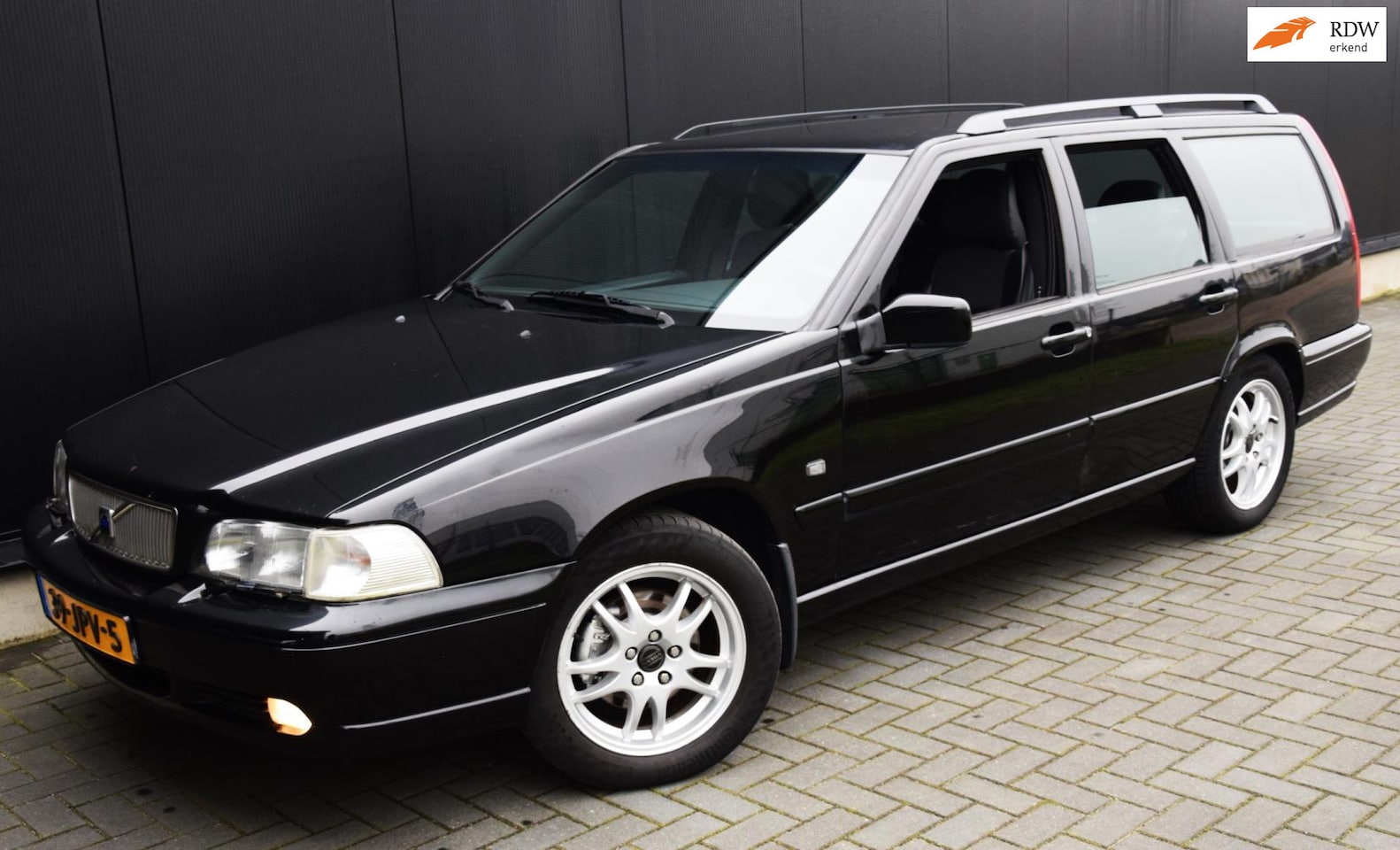 Volvo V70 - 2.4 Polar Lpg G3 140 pk - AutoWereld.nl
