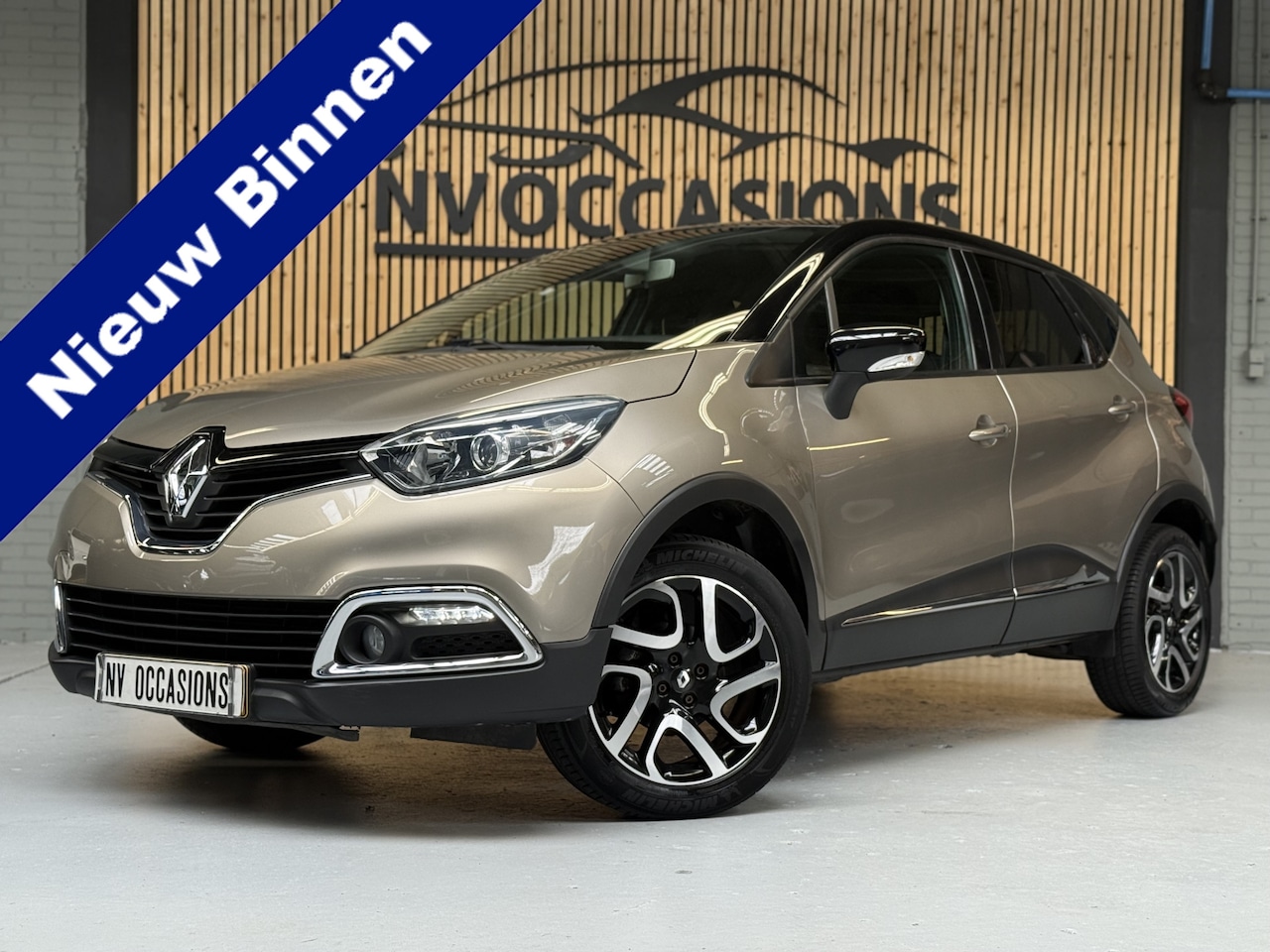 Renault Captur - 0.9 TCe Dynamique 74DKM/1E EIGENAAR/CRUISE/NAP/KEYLESSGO! - AutoWereld.nl