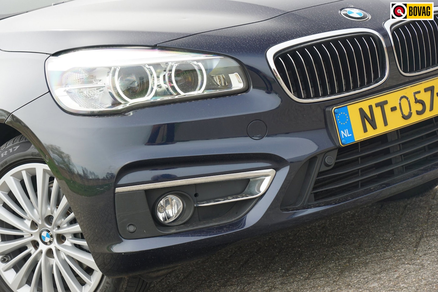 BMW 2-serie Active Tourer - 218i High Executive AUT | / | Schuif-/Kanteldak/Leder/Stoelverwarming/NAV/Cruise - Keurig! - AutoWereld.nl