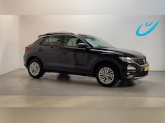 Volkswagen T-Roc - 1.0 TSI Style Business Camera Navigatie DAB+ App-Connect Navigatie