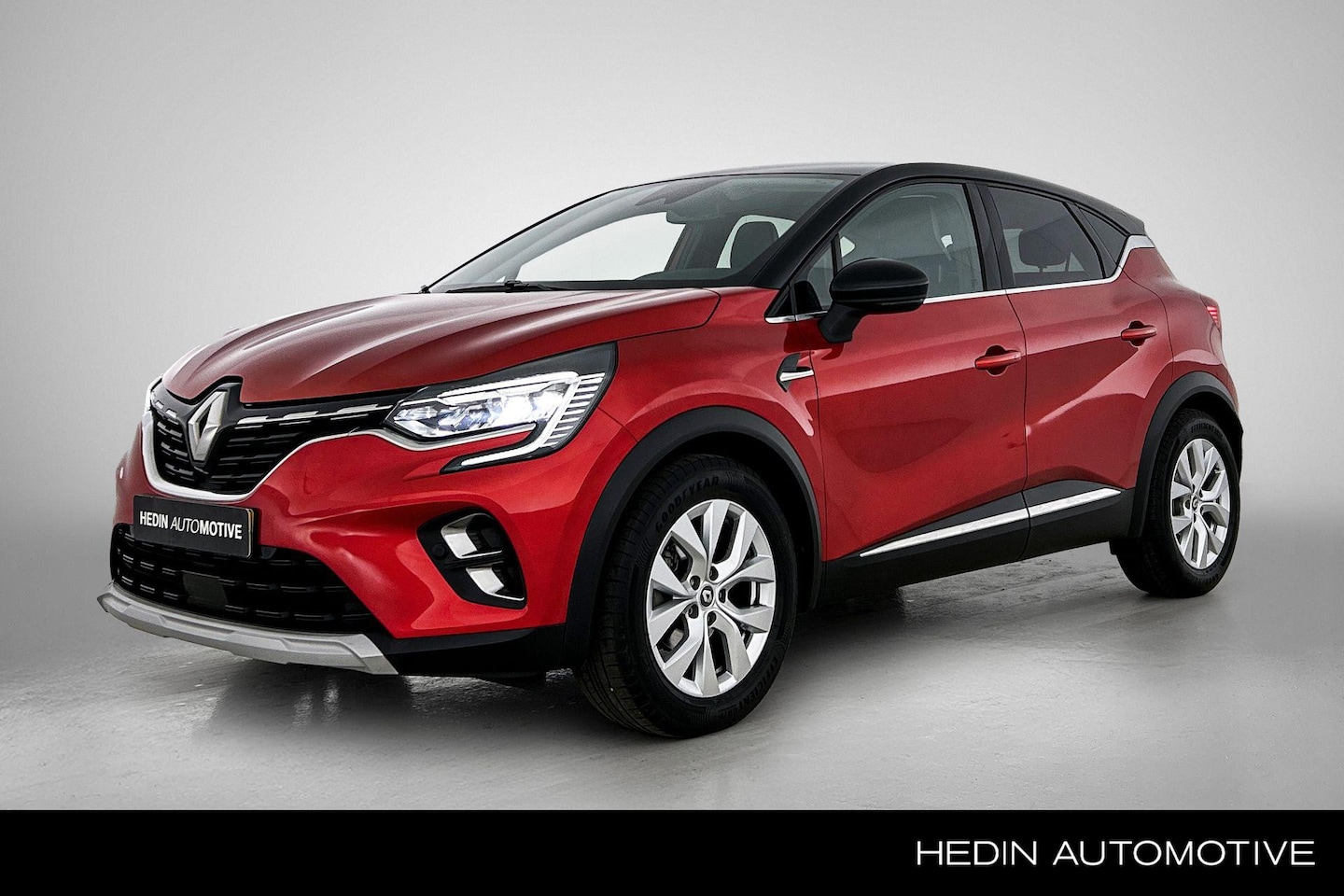 Renault Captur - 1.3 TCe 130 Intens | Apple Carplay/Android Auto | Climate Control | Trekhaak | Achteruitri - AutoWereld.nl