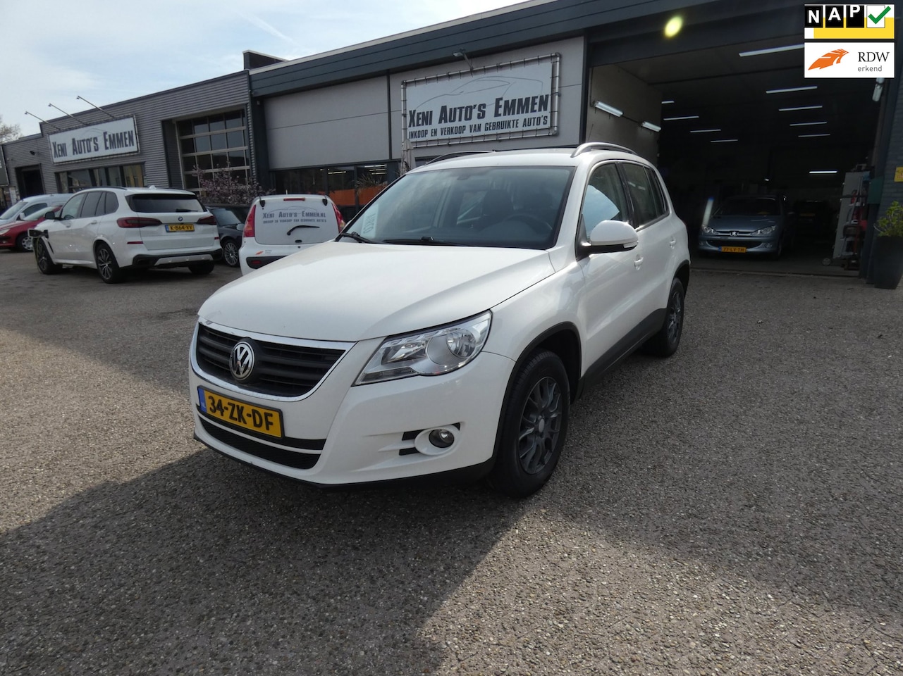 Volkswagen Tiguan - 1.4 TSI Comfort&Design 4Motion|Airco|LM-Velgen|Trekhaak|Nw.APK.. - AutoWereld.nl