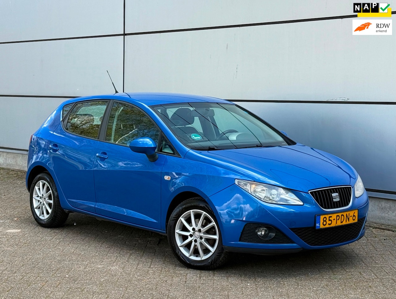 SEAT Ibiza - 1.4 Good Stuff 2e Eignaar | Navi | Airco | Cruise | Park sensor | Boekjes - AutoWereld.nl