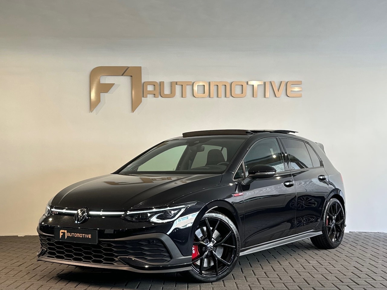 Volkswagen Golf - 2.0 TSI GTI Clubsport Pano|HuD|H/K|IQ|BTW - AutoWereld.nl