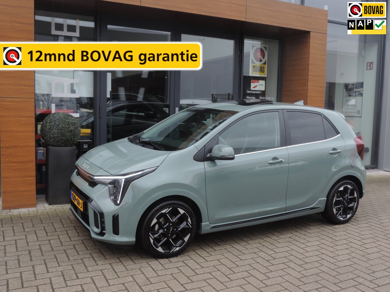 Kia Picanto - 1.0 DPI GT-Line AUTOMAAT 5.000km | Schuifdak | Stoel/stuurverw | CarPlay | LED kopl | Came - AutoWereld.nl