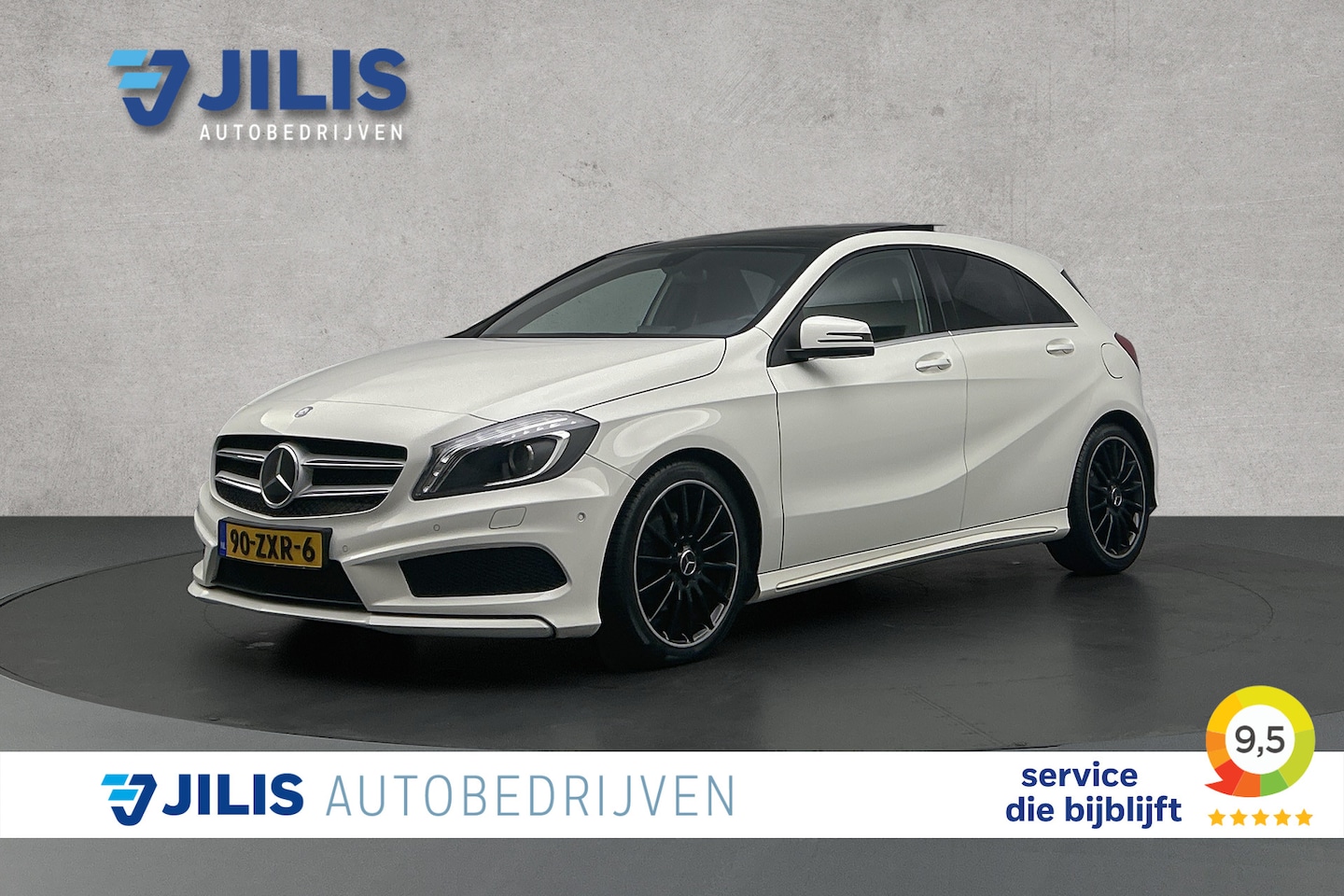 Mercedes-Benz A-klasse - 180 AMG-styling | Trekhaak | Panoramadak | Half lederen bekleding | Parkeersensoren - AutoWereld.nl