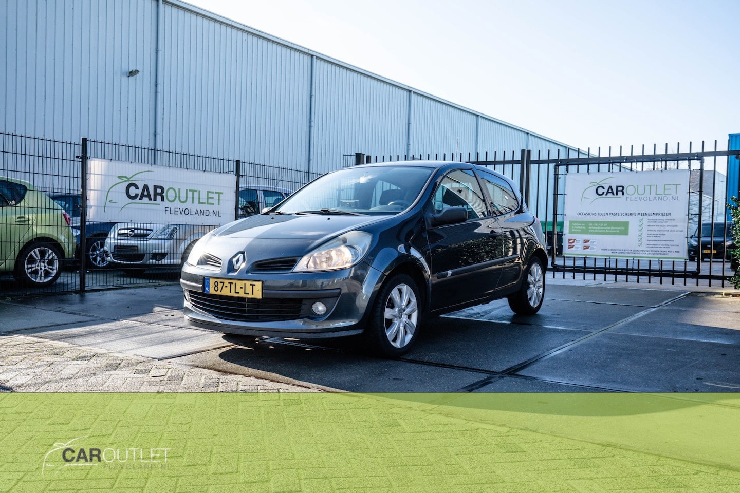 Renault Clio - 1.4-16V Expression 1.4-16V Expression - AutoWereld.nl