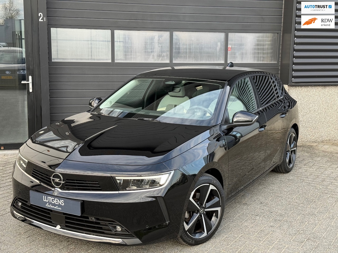 Opel Astra - 1.2 GS-line Navigatie Camera Cruise Automaat - AutoWereld.nl