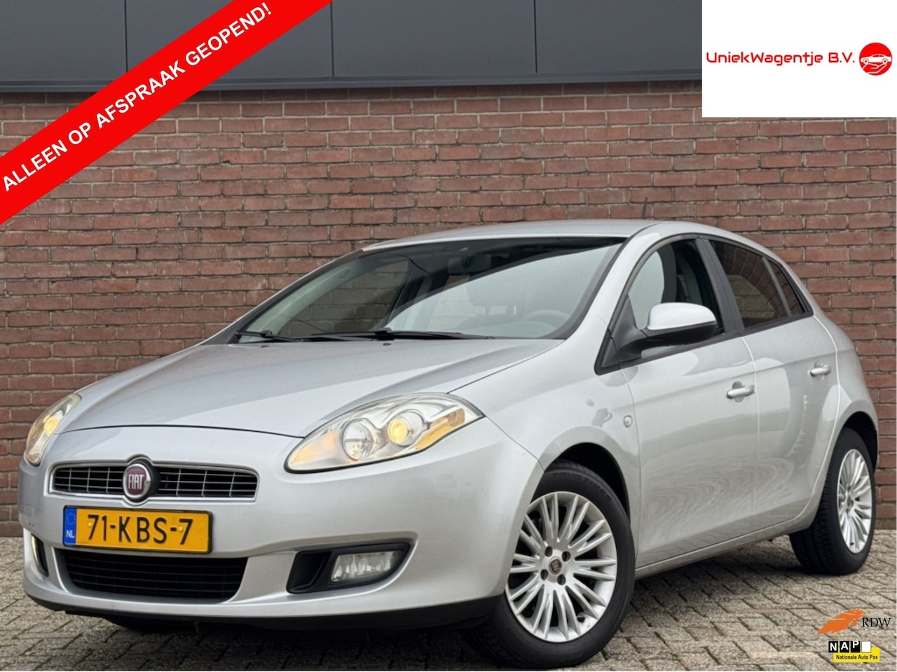 Fiat Bravo - 1.4 T-JET DYNAMIC | NL-AUTO! | LEDER! | CRUISE! - AutoWereld.nl