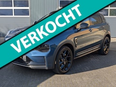 Lynk & Co 01 - Lynk&co Black Pack 262pk Rijklaar360 camera