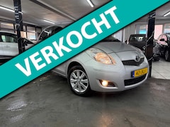 Toyota Yaris - 1.3 VVTi Executive Automaat | Airco | Keyless entry