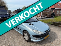 Peugeot 206 - 1.4 XR mooie nette auto en zuinig