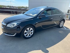 Opel Insignia - 1.6 T Business Executive LineA stuurV Camera Full