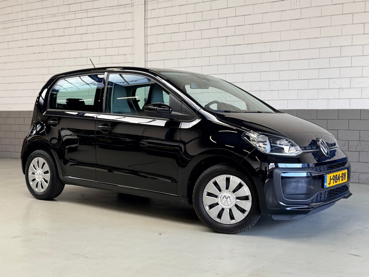 Volkswagen Up! - 1.0 BMT move up! 1.0 BMT move up! - AutoWereld.nl
